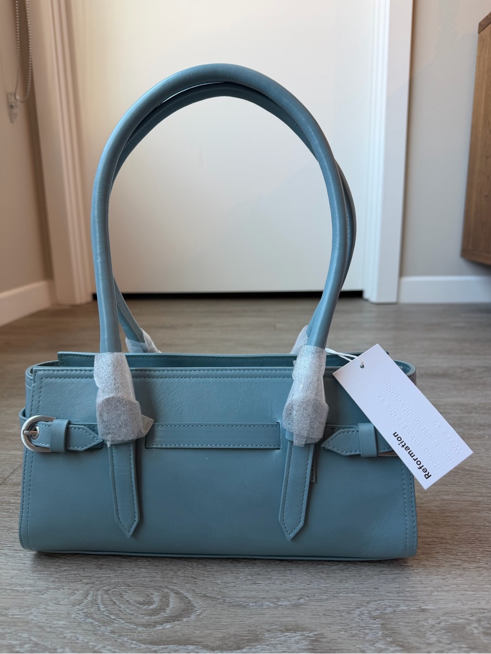 Brand new Reformation shoulder bag - Picture 2 of 5